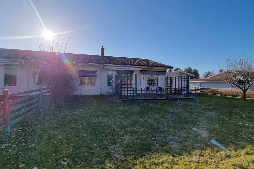 Trivsamt Parhus I Lugnt Omrade Inne I Tranas! Экстерьер фото