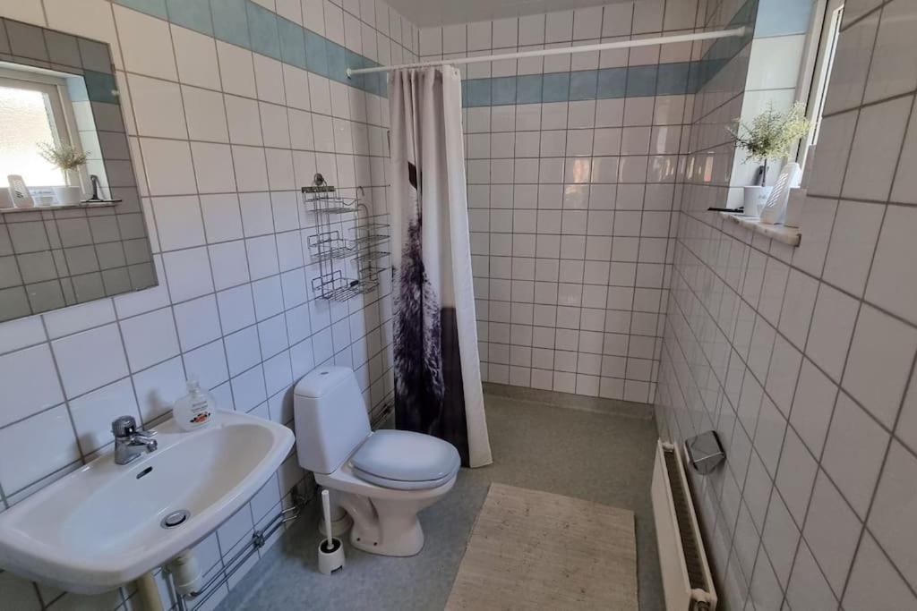 Trivsamt Parhus I Lugnt Omrade Inne I Tranas! Экстерьер фото